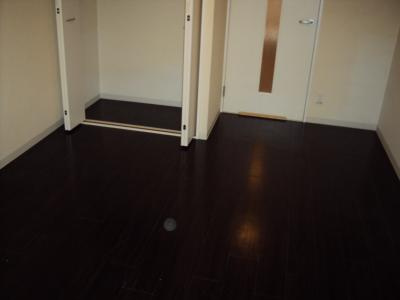 プレゼンス堀川の内装