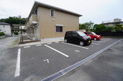 【駐車場】 | ルミエールⅡ