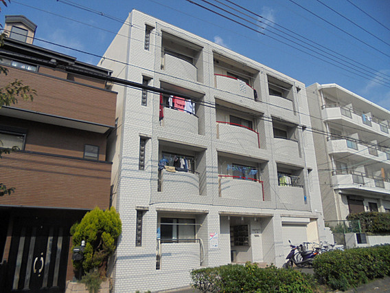 ジョイライフ六甲の外観