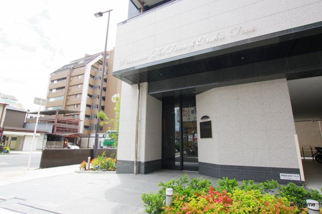 プレサンス THE TENNOJI 逢阪トゥルー 仲介手数料無料のエントランス