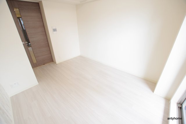 プレサンス THE TENNOJI 逢阪トゥルー 仲介手数料無料の洋室