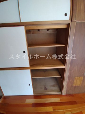 【収納】 | 草間町貸家 | 小物を収納するのに便利です