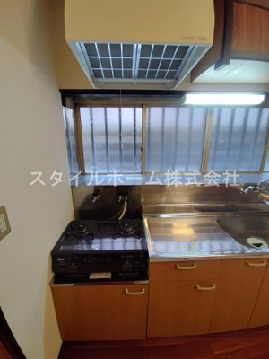 【キッチン】 | 草間町貸家 | お料理しやすいキッチンです