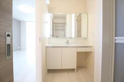 【洗面所】 | グランソレイユ