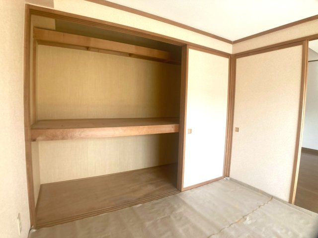 ジュウェル西下台の収納