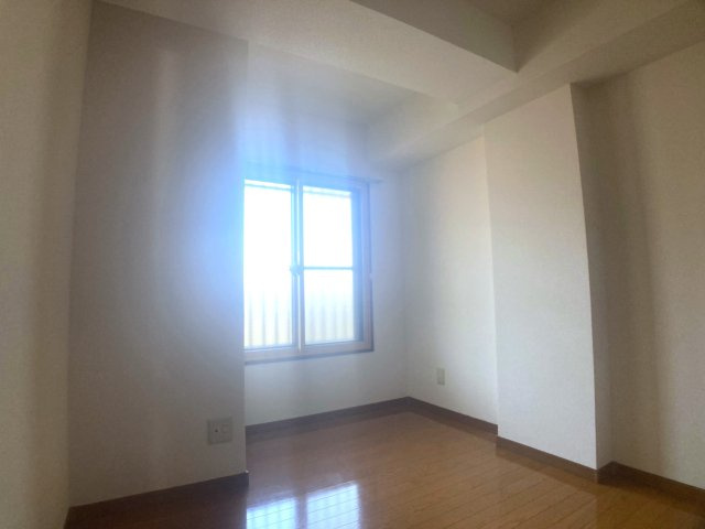 ジュウェル西下台の内装