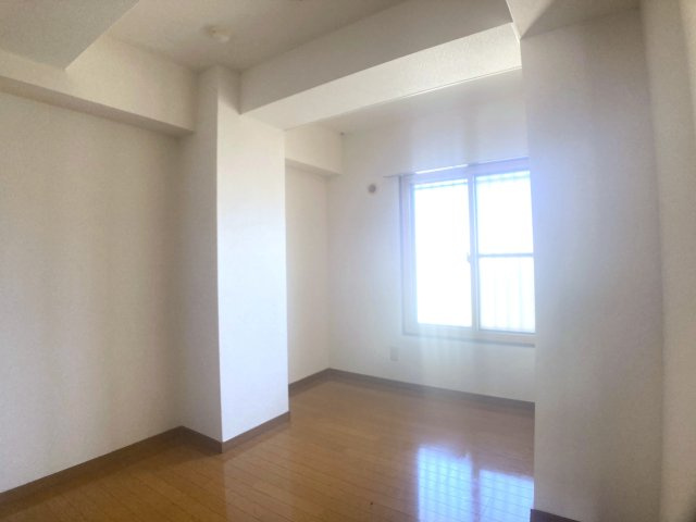 ジュウェル西下台の内装