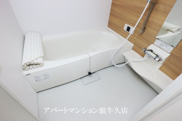 カーサベルデCの浴室