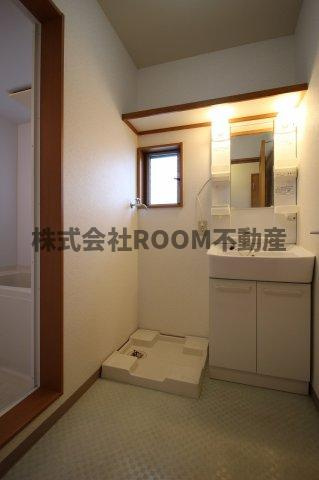 With　都北の洗面所|脱衣スペースもあります