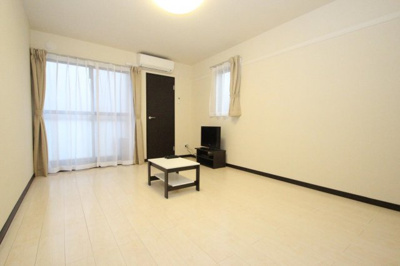 【居間・リビング】 | メルベーユ則松