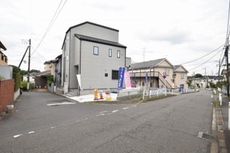 【前面道路含む現地写真】 | 北側4.5ｍ私道・西側7.5ｍ私道