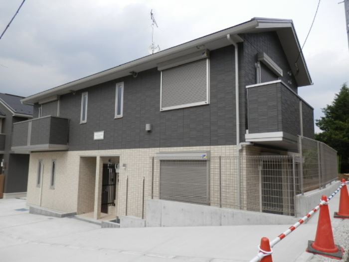 グランシャリオ・ヴィラ B棟の外観