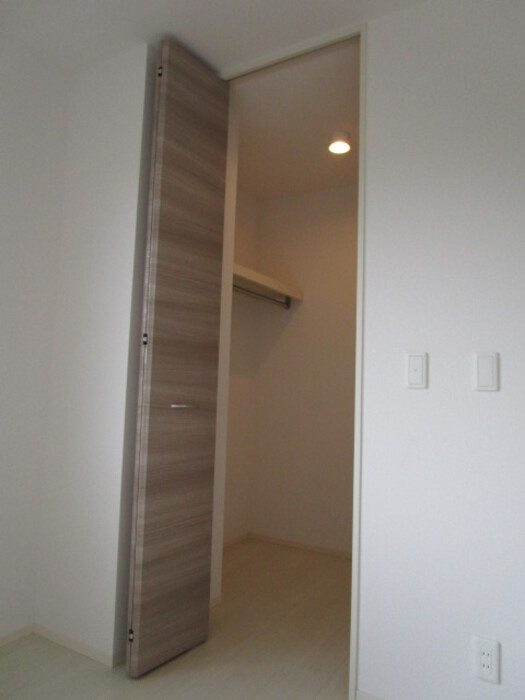 グランシャリオ・ヴィラ B棟の収納