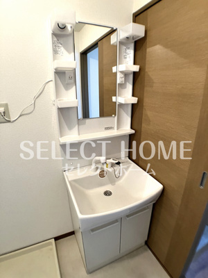 【独立洗面台】 | ハイカムール北浦 | 独立洗面化粧台付き
同型タイプ
