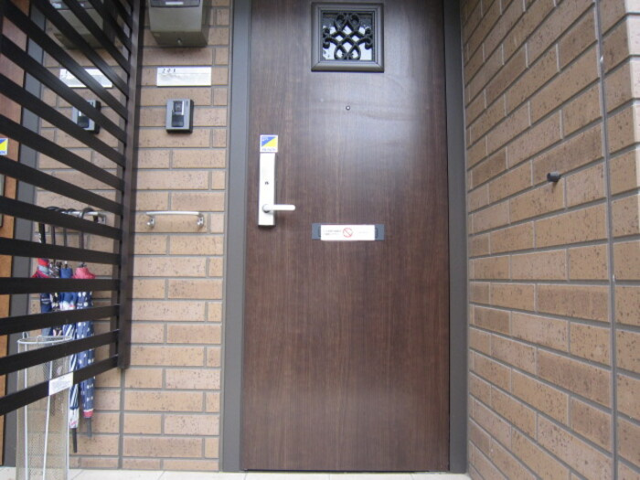 上益城郡益城町大字古閑のアパートのエントランス