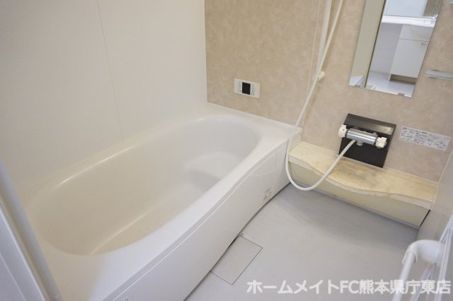 上益城郡益城町大字古閑のアパートの浴室