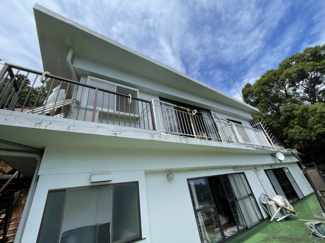 【外観】 | 広々とした南向のルーフバルコニーではBBQやプランター菜園が可能！