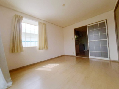 【居間・リビング】 | トゥインクルやすらぎ