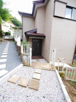 【エントランス】 | 芹が谷４丁目貸家