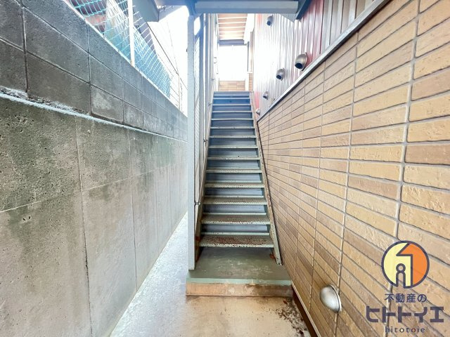 スカイヒルズⅡのその他共用部分|階段です