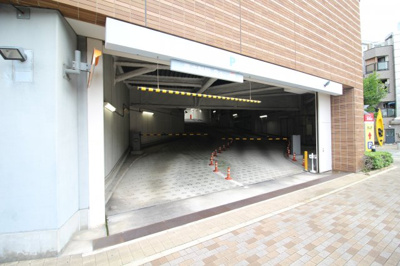 【駐車場】 | ウェルブ六甲道１番街