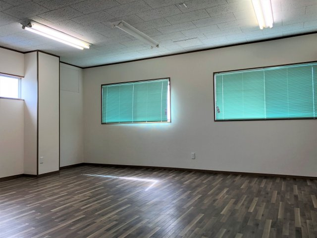 【内装】 | 中井ビル | 広々としたオフィスです