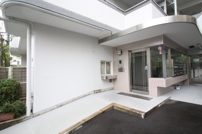 【外観】 | メゾンドカスカード六甲