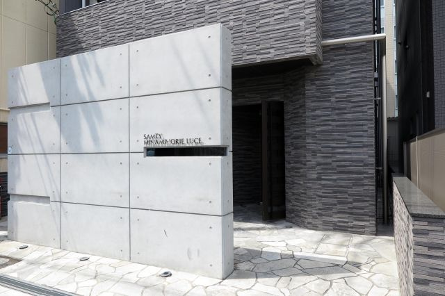 サムティ南堀江ルーチェのエントランス