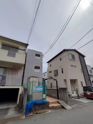鶴見サンマンションの周辺|マンションへはスロープもあり自転車も安全に下す事ができます。
