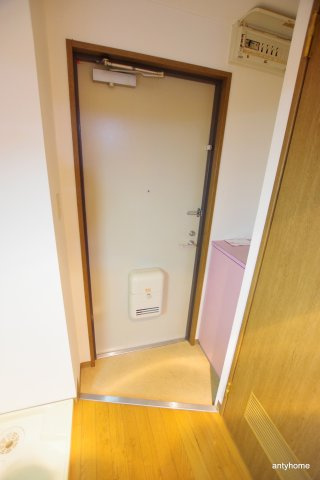 ヴィアーレ桜ノ宮　仲介手数料無料の玄関