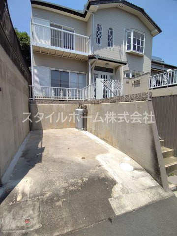 【駐車場】 | 浜道町貸家