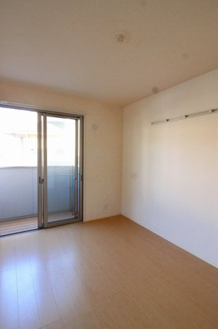 クレシアの洋室