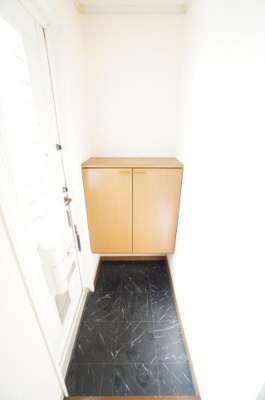 【玄関】 | ヴィラモデルナB