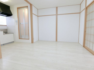 【洋室】 | ハイツ塚本 | 使い勝手のいい洋室です