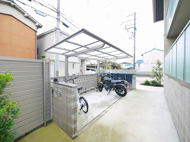 アベニールのその他共用部分|駐車場です