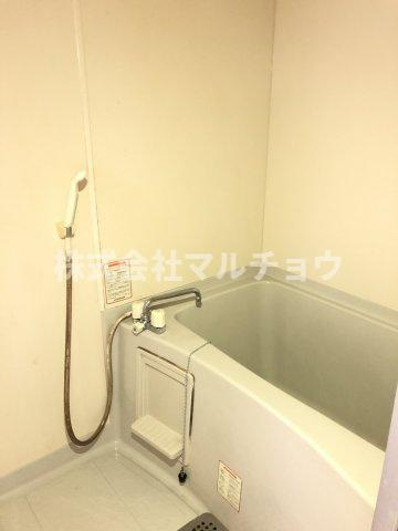 メゾンサンテの浴室|お風呂です