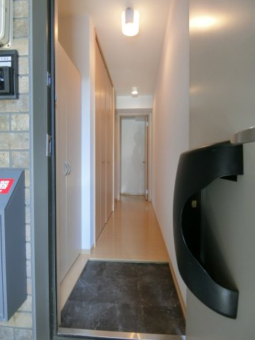 パストラルK  B棟の玄関