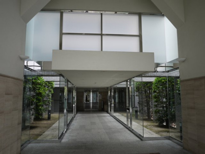 【エントランス】 | ファミール矢賀公園フォレステージ