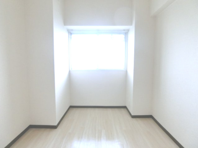 プレストコート2番館の寝室