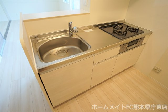 熊本市南区平成１丁目のアパートのキッチン