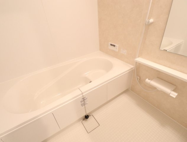 熊本市南区平成１丁目のアパートの浴室