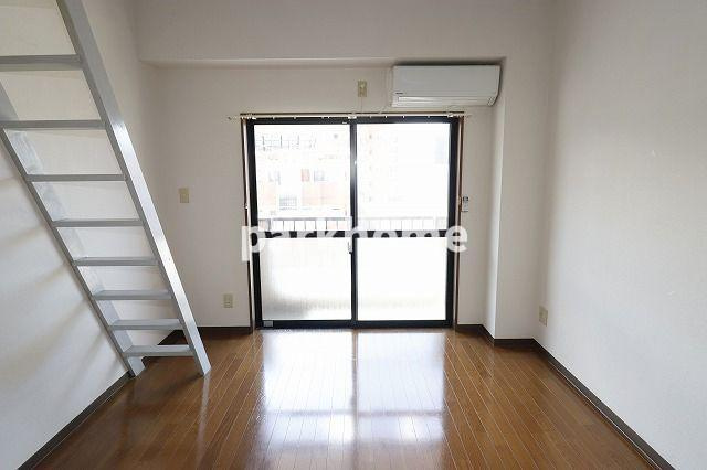 ラ・メール知寄の居間・リビング|使いやすいリビングです