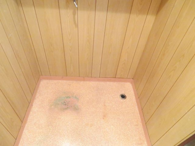 【設備】 | 柏原タカ荘 | 洗濯機置場
