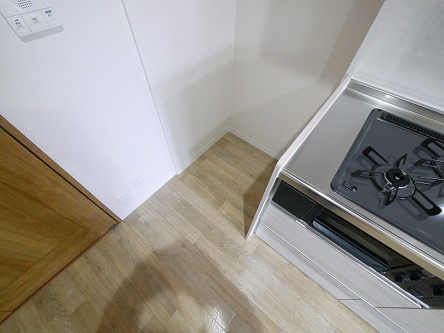 OMマンション東生駒のその他|冷蔵庫はこちらへ