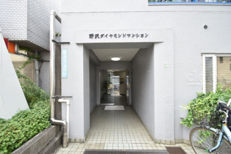 【エントランス】 | エントランス