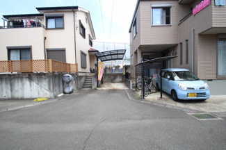 【前面道路含む現地写真】 | □■海老名市を中心に地域密着で営業している不動産会社です■□