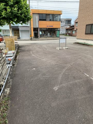 【前面道路含む現地写真】 | 本江新町404、405