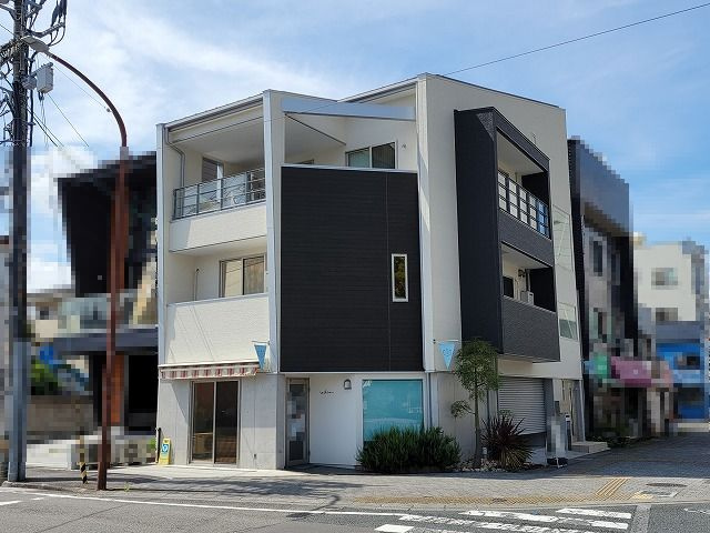ノアールの外観