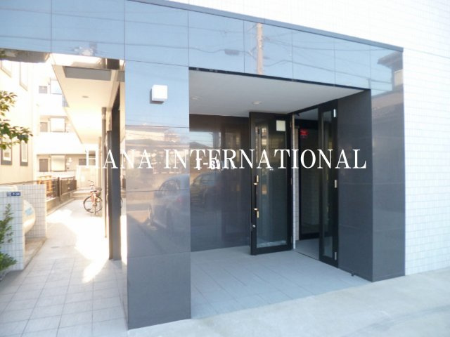 T-styleのエントランス