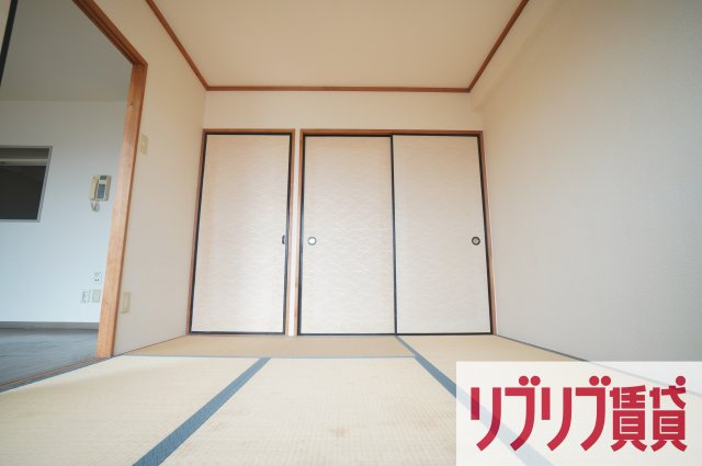 ラフィネ西都賀の寝室